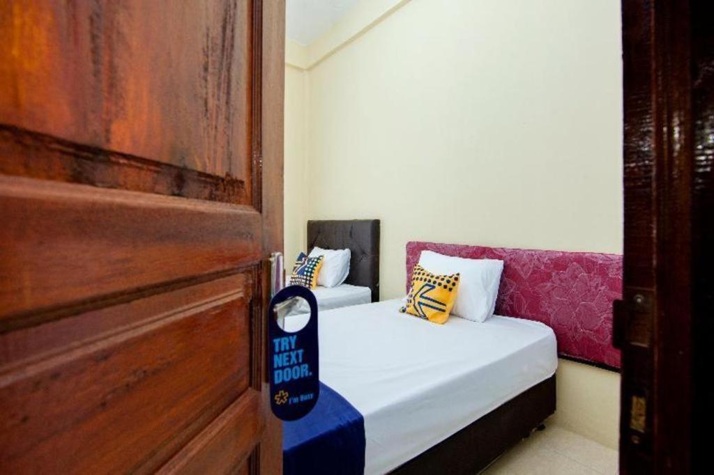 Spot On 2076 Hotel Stadion Berastagi Ngoại thất bức ảnh