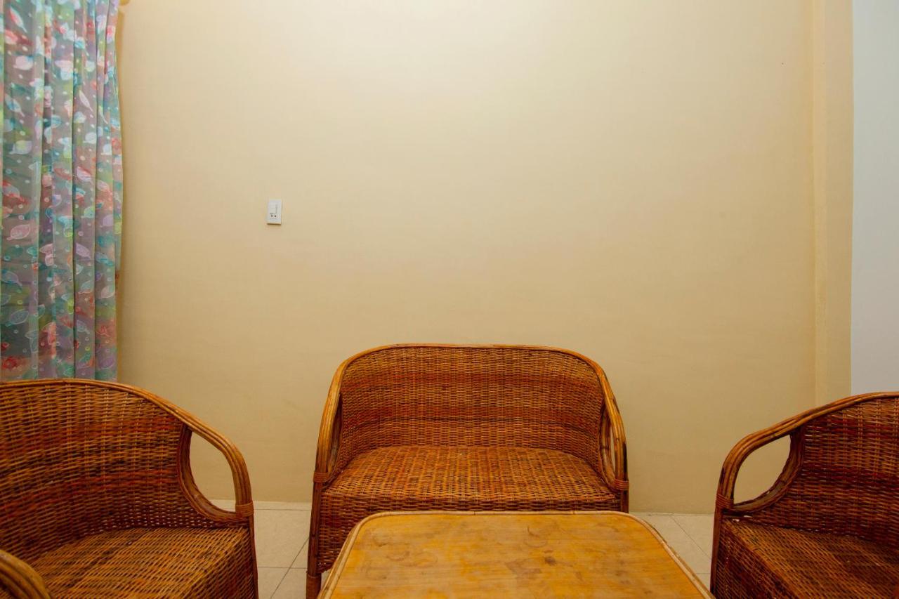 Spot On 2076 Hotel Stadion Berastagi Ngoại thất bức ảnh