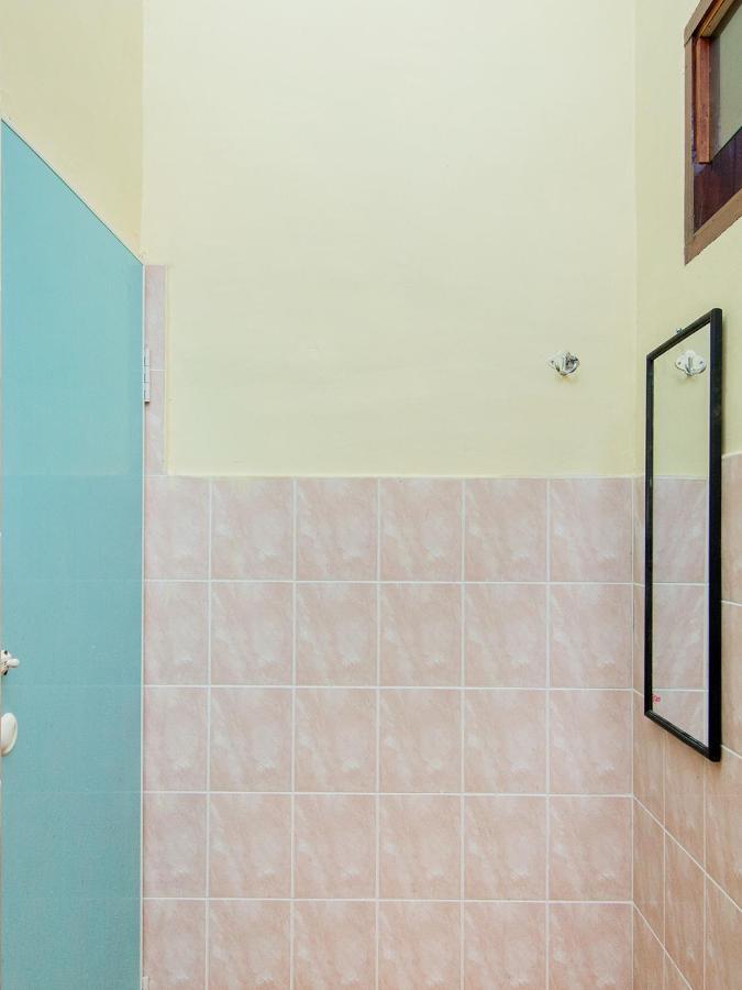 Spot On 2076 Hotel Stadion Berastagi Ngoại thất bức ảnh